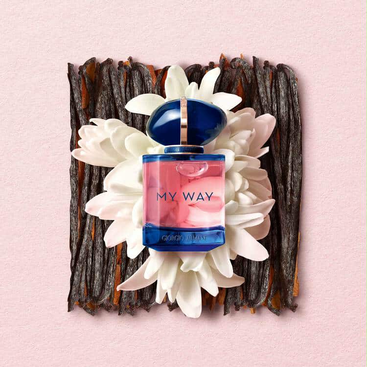 💖 MY WAY With You – عطر الأنوثة التي لا تُنسى!