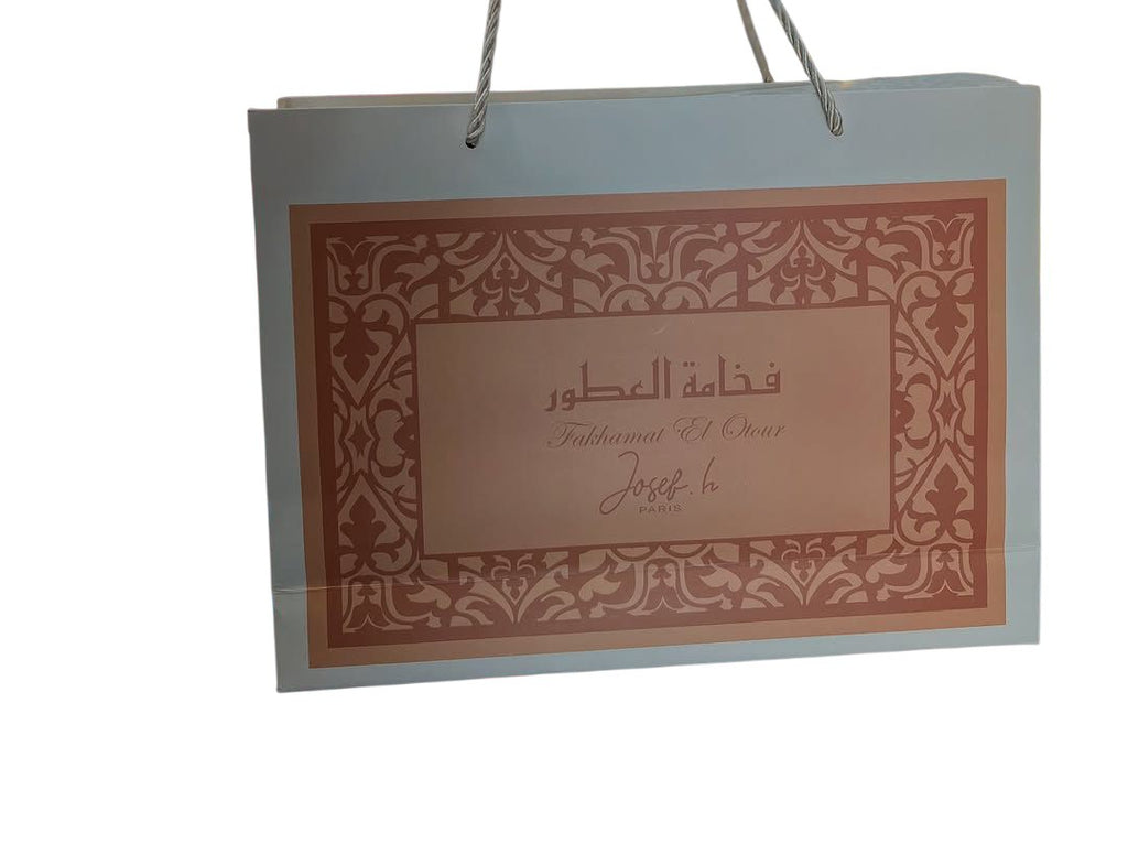 🌸 الهدية المثالية لكل امرأة راقية… من Joseph.h Paris