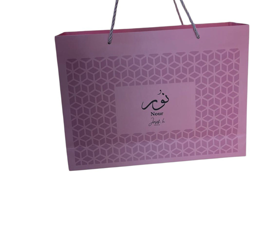 🌸 الهدية المثالية لكل امرأة راقية… من Joseph.h Paris